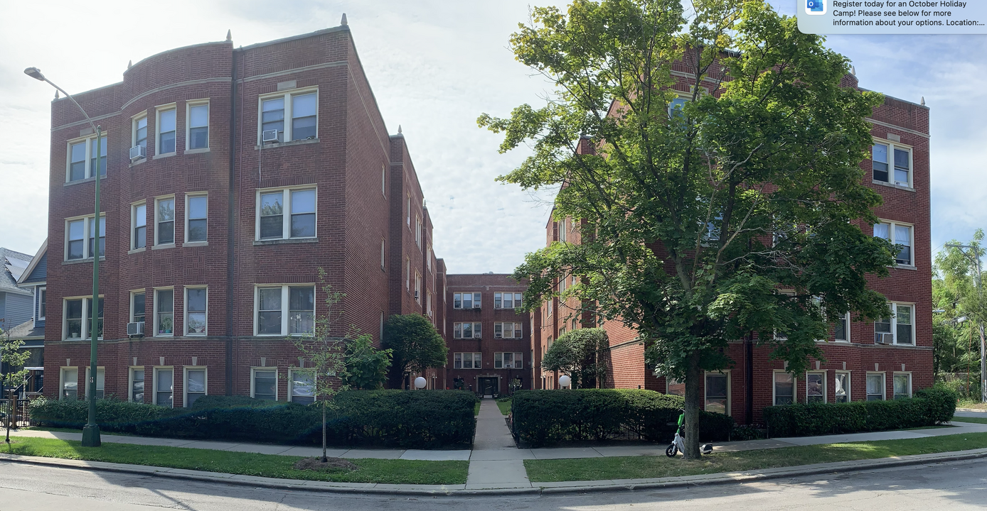 1771 W Granville Ave in Chicago, IL - Building Photo