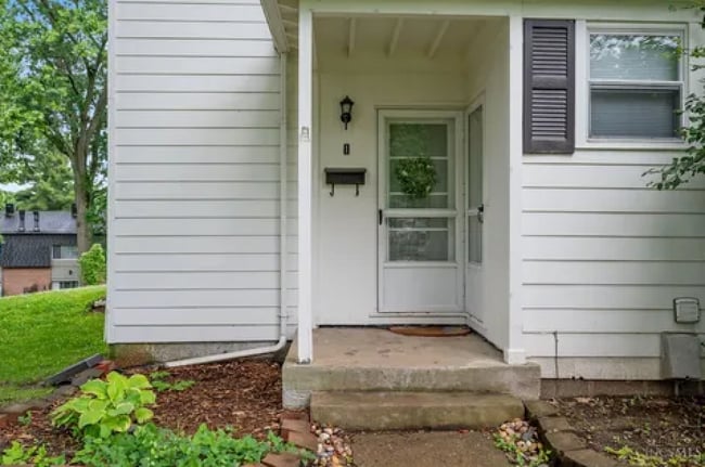 1 Dewitt St in Cincinnati, OH - Foto de edificio - Building Photo