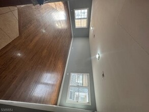 1025 E Grand St in Elizabeth, NJ - Building Photo - Building Photo