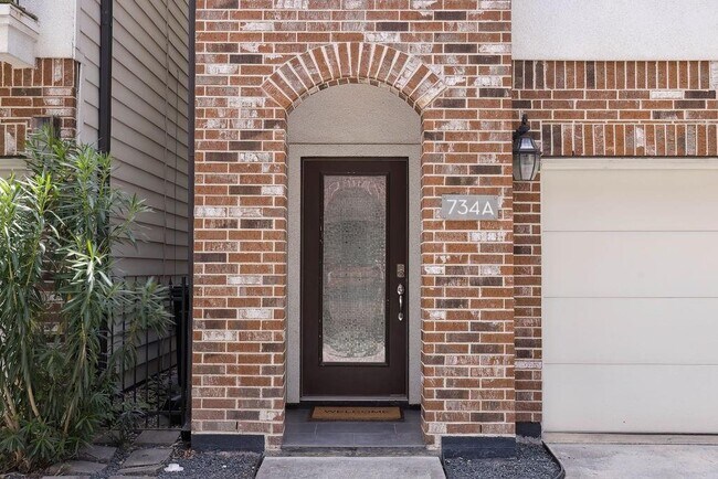 734 W 20th St in Houston, TX - Building Photo - Building Photo