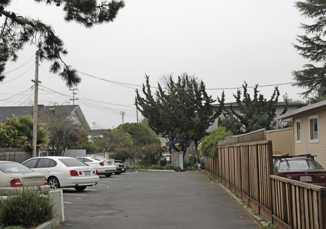 21925-21933 Vallejo St in Hayward, CA - Building Photo - Building Photo