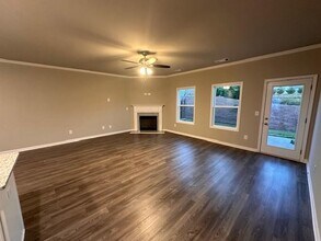 5125 Fox Den Rd in Oakwood, GA - Building Photo - Building Photo