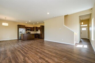 1122 Mary Ln in North Liberty, IA - Building Photo - Building Photo