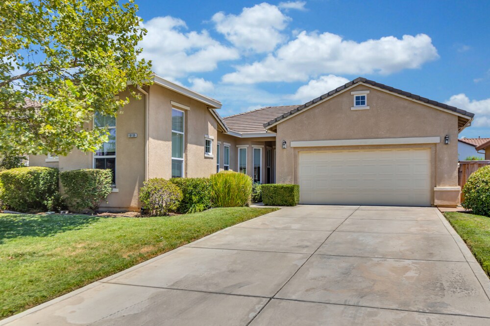10159 Festa Ct in Elk Grove, CA - Foto de edificio