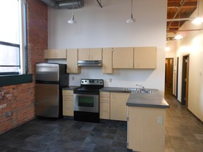 The Lofts at Michaels-Stern in Rochester, NY - Foto de edificio - Building Photo