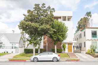 1421 E Broadway in Glendale, CA - Building Photo - Building Photo