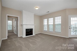 15049 Santa Lucia Dr in Charlotte, NC - Building Photo - Building Photo