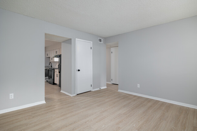 Avondale Place in Avondale Estates, GA - Building Photo - Interior Photo