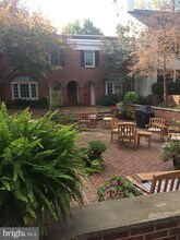 220 N St Asaph St in Alexandria, VA - Building Photo - Building Photo