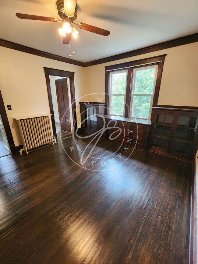 821 South Ave in Toledo, OH - Foto de edificio - Building Photo