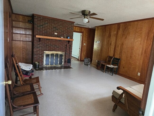 13935 Cool Springs Rd in Cleveland, NC - Building Photo - Building Photo