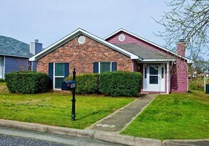 7064 Stoneybrook Dr in Columbus, GA - Building Photo