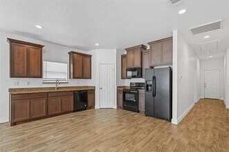 1714 Oneal St in Greenville, TX - Building Photo - Building Photo