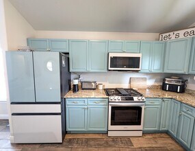 1880 Presidio St in Navarre, FL - Building Photo - Building Photo