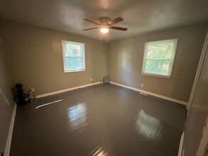 598 Betty St in Gastonia, NC - Building Photo - Building Photo