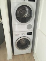 328 E 59th St, Unit 10 in New York, NY - Building Photo