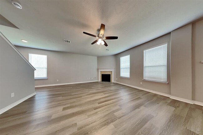 6602 Albion Cresent Dr in Katy, TX - Building Photo - Building Photo