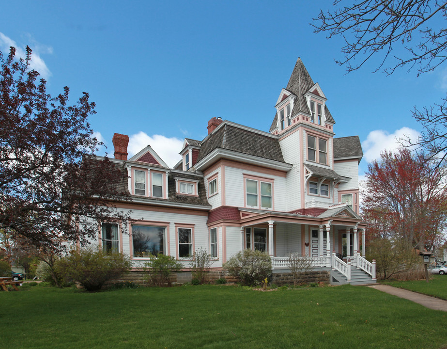 John Pinkum House in Eau Claire, WI - Building Photo