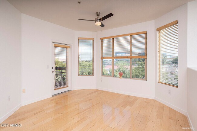 420 W 1st St-Unit -316 in Tempe, AZ - Building Photo - Building Photo