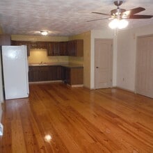 523 Terrace St in Meadville, PA - Building Photo - Building Photo