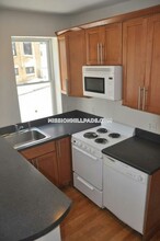 836 Huntington Ave, Unit 2 in Boston, MA - Building Photo - Building Photo