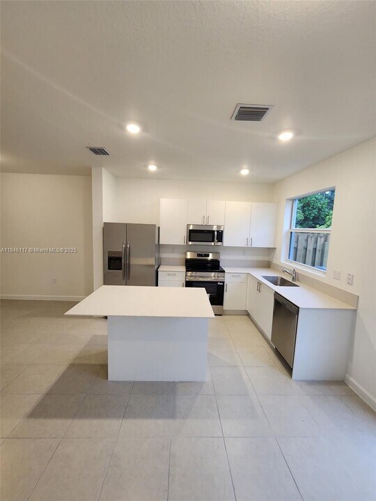 35737 SW 178th Ct in Homestead, FL - Foto de edificio