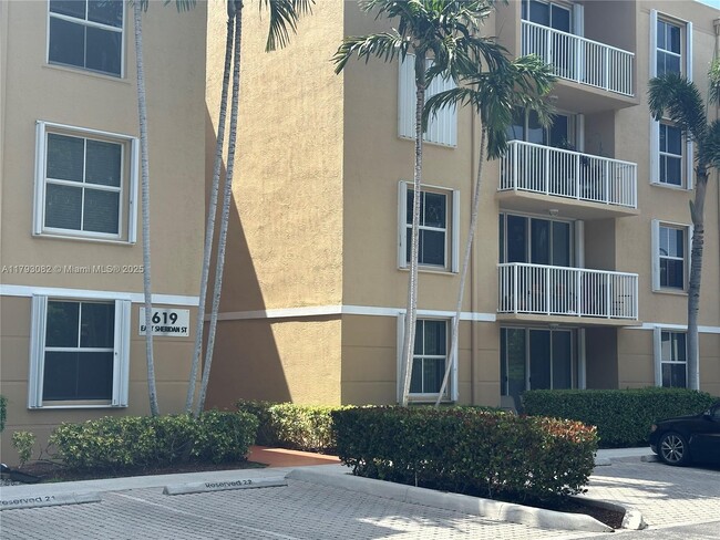 property at 619 E Sheridan St