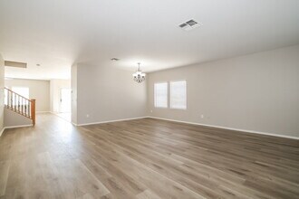 2413 W Chipman Rd in Phoenix, AZ - Building Photo - Building Photo