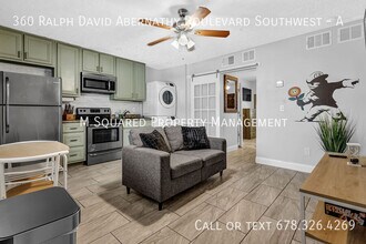 360 Ralph David Abernathy Blvd SW in Atlanta, GA - Foto de edificio - Building Photo