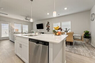 15427 Dapple Blf Ln in Conroe, TX - Building Photo - Building Photo