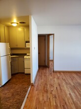 4934 W Forest Home Ave, Unit 7 in Milwaukee, WI - Building Photo - Building Photo
