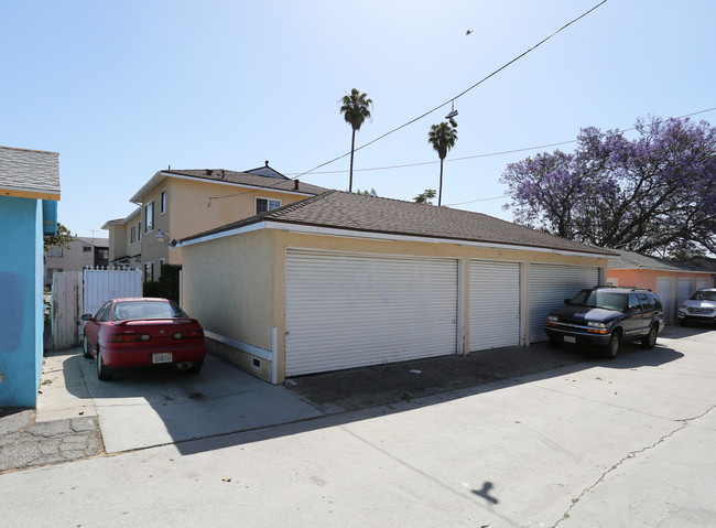 3921 Sawtelle Blvd in Los Angeles, CA - Building Photo - Building Photo