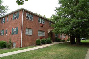 53 Llanfair Rd Apartments