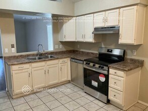 4034 E Covina St in Mesa, AZ - Foto de edificio - Building Photo