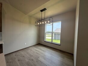 2129 Clover Field Dr in Green Bay, WI - Building Photo - Building Photo