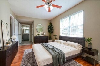 4139 Lumberdale Rd in Houston, TX - Building Photo - Building Photo