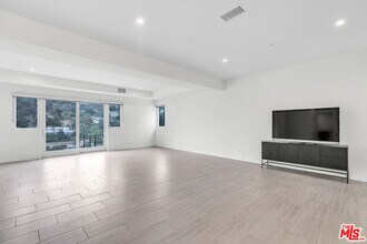 2610 Corralitas Dr in Los Angeles, CA - Building Photo - Building Photo