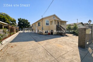33544 4th St in Union City, CA - Building Photo
