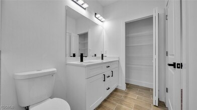 704 Homer Ave S in Lehigh Acres, FL - Building Photo - Building Photo