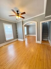 545 E Chicago St in Elgin, IL - Building Photo - Building Photo