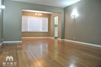 2141 Royal Oaks Dr in Sacramento, CA - Building Photo - Building Photo
