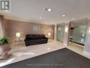 75-1075 Bamburgh Cir in Toronto, ON - Building Photo - Building Photo