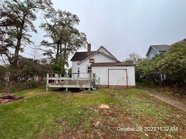 313 Mine St in Norway, MI - Building Photo - Building Photo