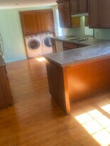 916 Pinecrest Pl NE in Lenoir, NC - Building Photo