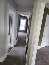 10 Abbott St, Unit Apt 2 in Waterville, ME - Building Photo - Building Photo