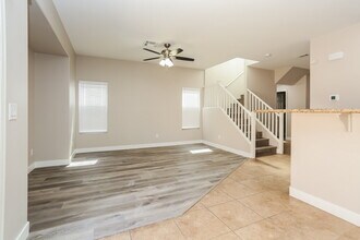 932 Maple Pines Ave in North Las Vegas, NV - Building Photo - Building Photo