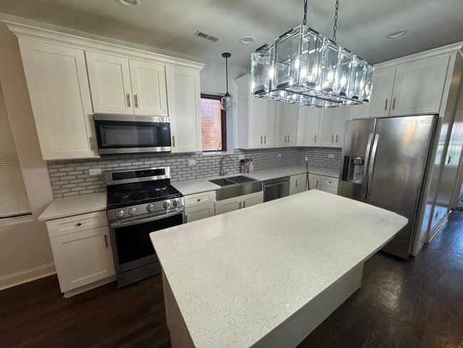1420 S 49th Ave, Unit 1