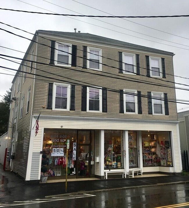 41 Atlantic Ave Rentals in Marblehead, MA