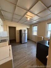 15-17-17 Henry St in Hartford, CT - Building Photo - Building Photo