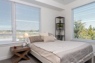 Bell Alderwood in Lynnwood, WA - Building Photo - Building Photo